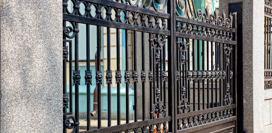 Custom Gate Services